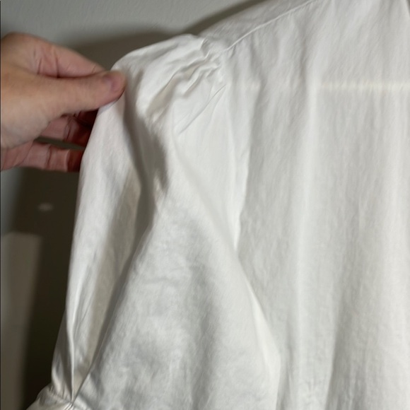 100% Cotton White 3/4 Puffy Sleeve Fitted Button Down Shirt - Picture 4 of 5